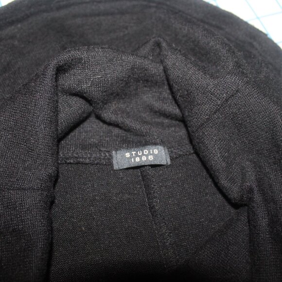 Avon / Studio 1886 Charcoal Gray Fringed Tunic Sweater, Small, NWOT - Picture 10 of 10